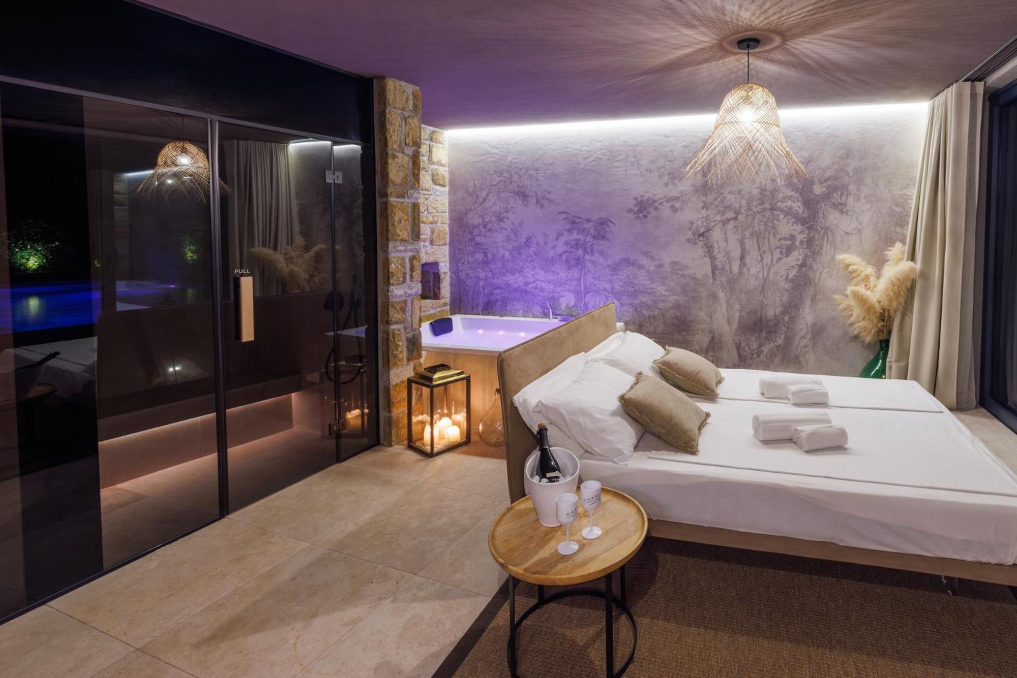 Vila Robida & Spa Črni Kal Exteriér fotografie